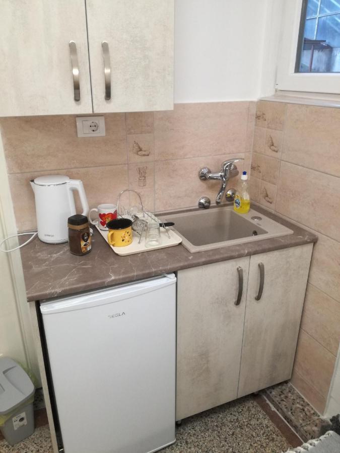 Apartament Mini Studio - One Traveler Belgrad Zewnętrze zdjęcie